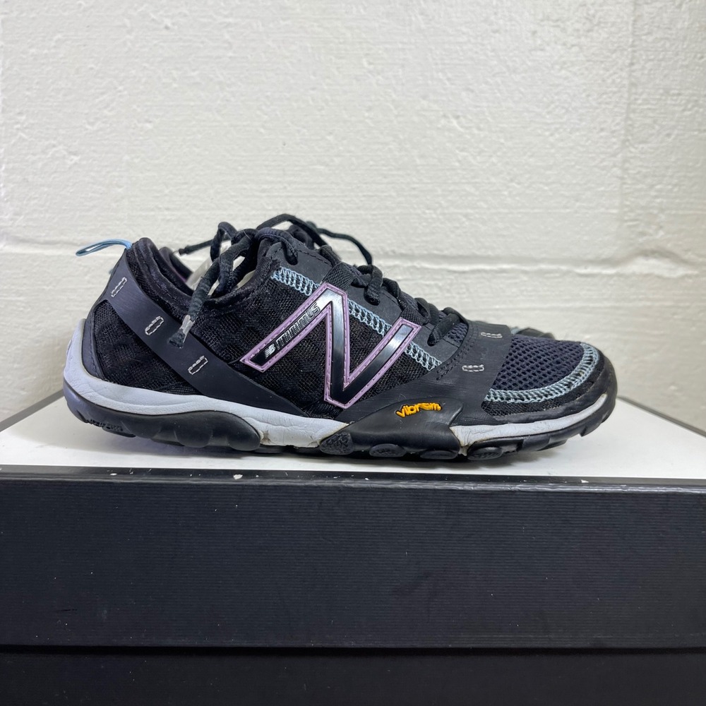 New Balance Minimus 10v1 WT10BV Black Purple Trail Running Shoes Womens 7.5 US